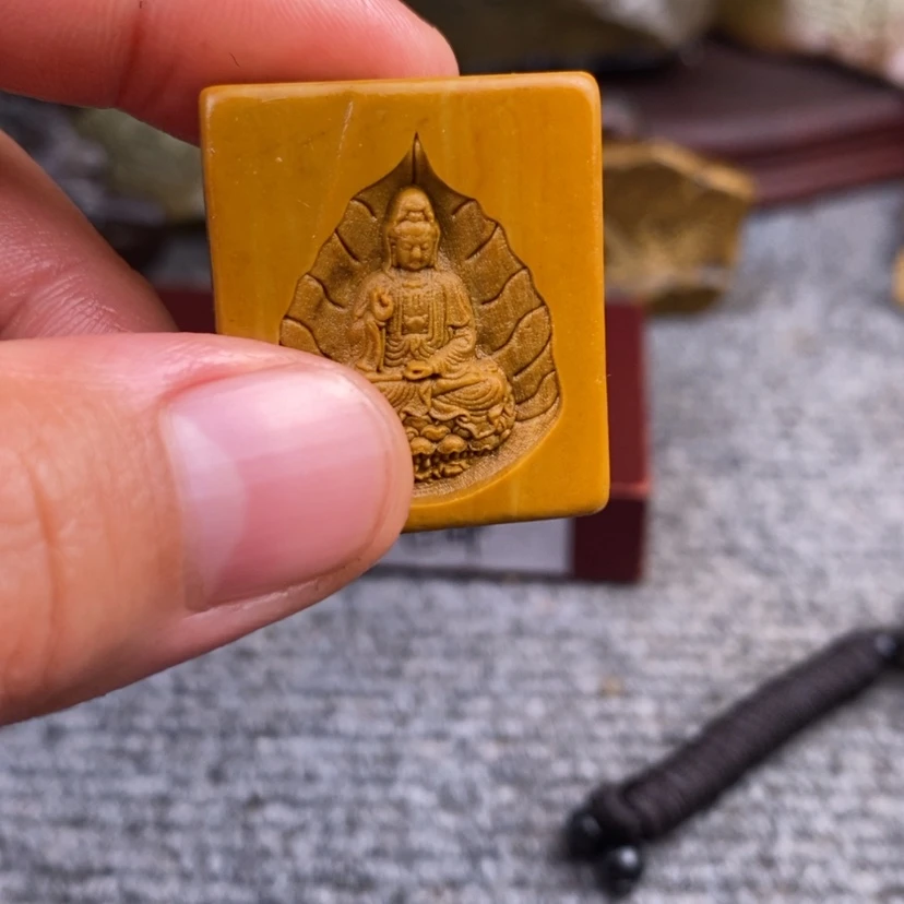 【闪购商品】原石雕刻手把件