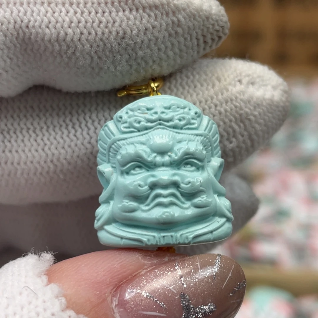 绿松石未镶嵌挂件