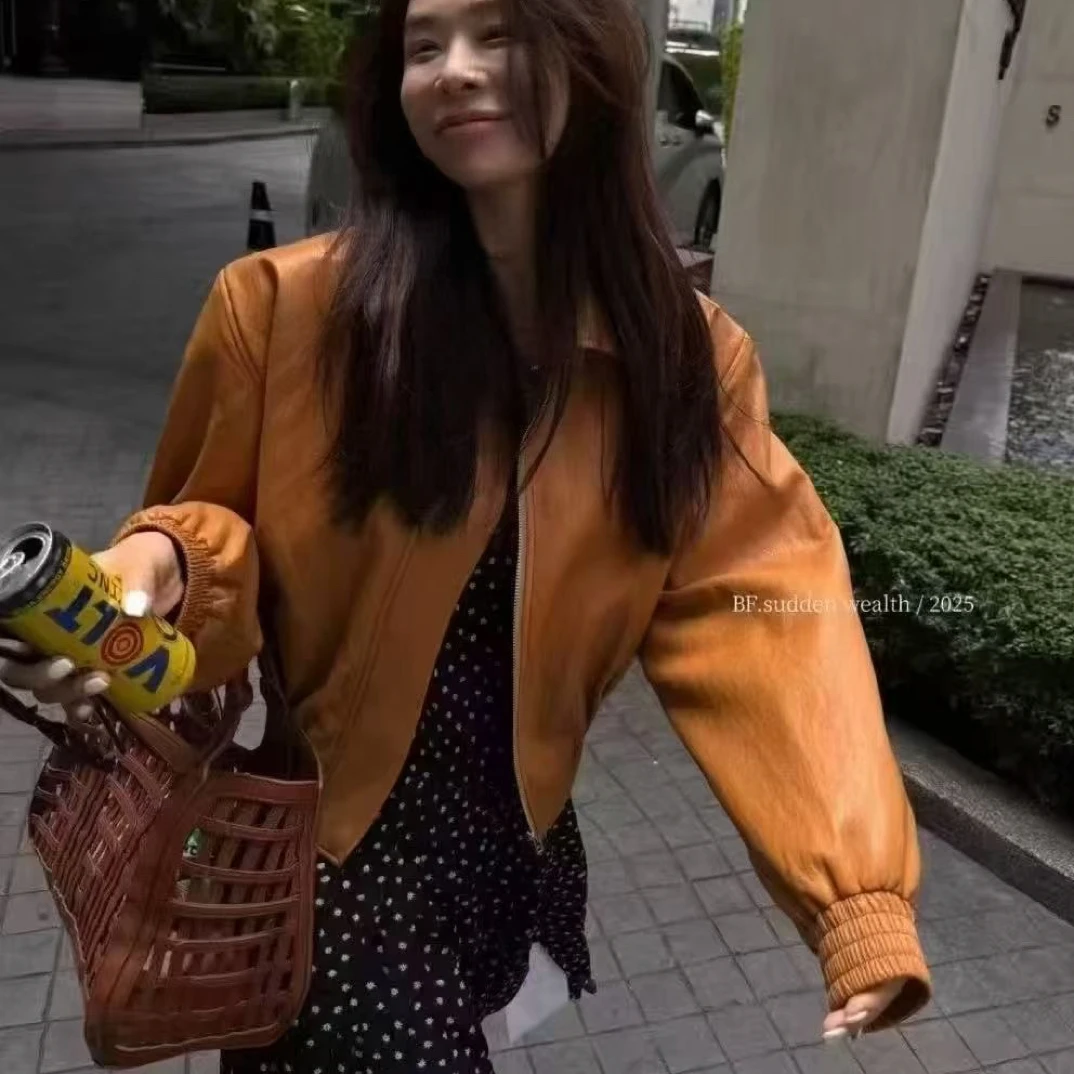 欢欢家6682短款秋装街头风常规休闲时尚百搭皮衣外套