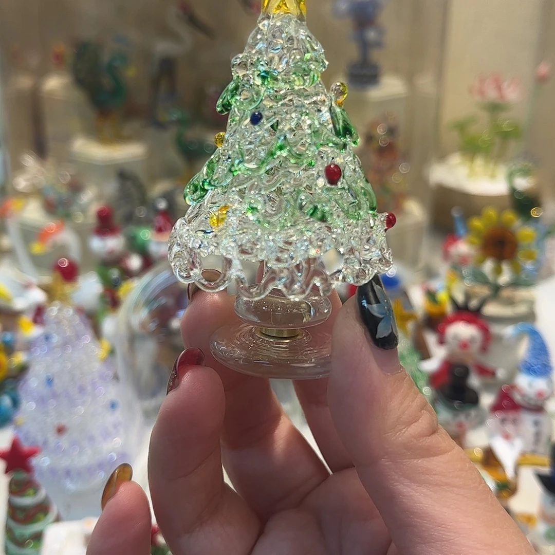 手工艺品琉璃旋转圣诞树