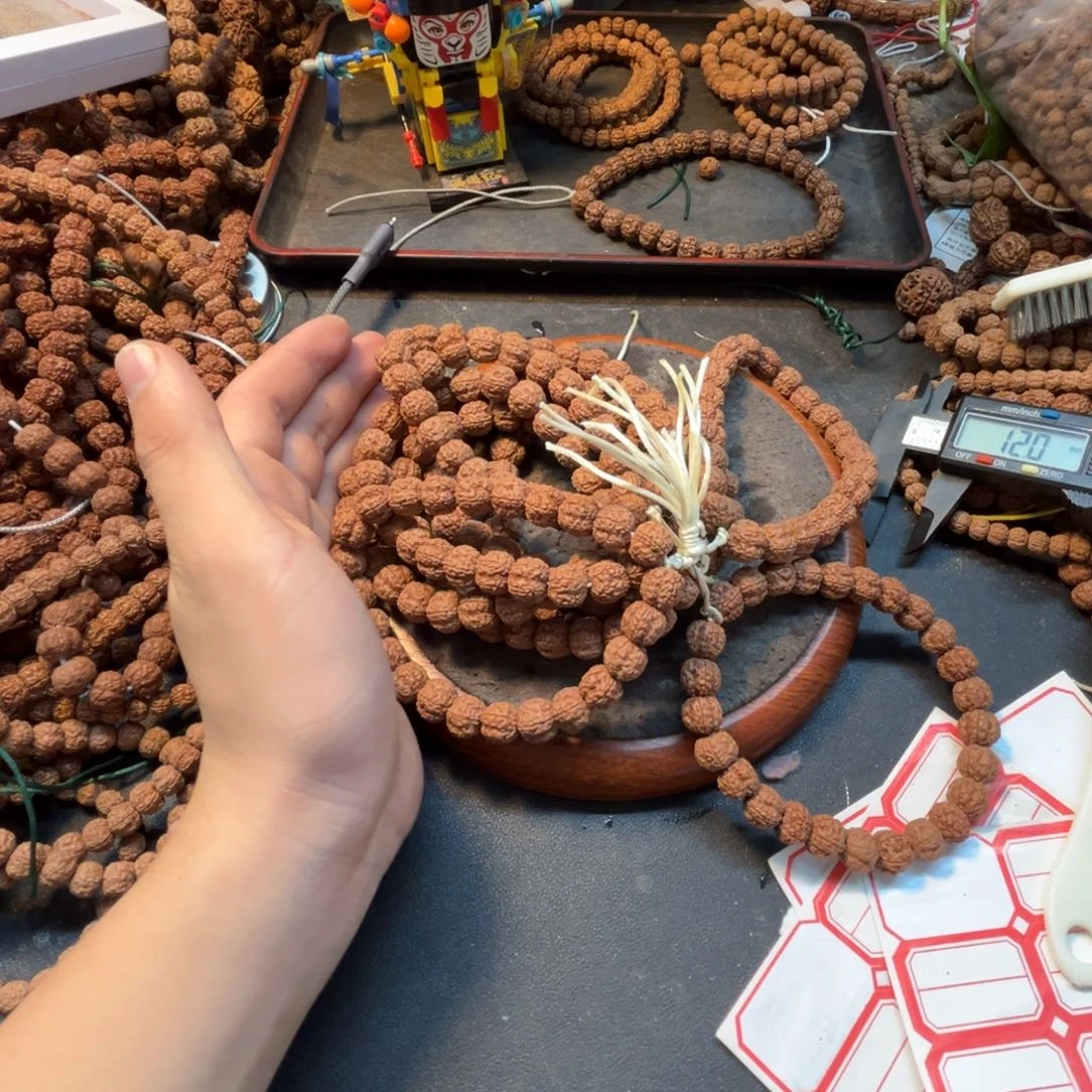 金刚菩提吊坠梅花手持