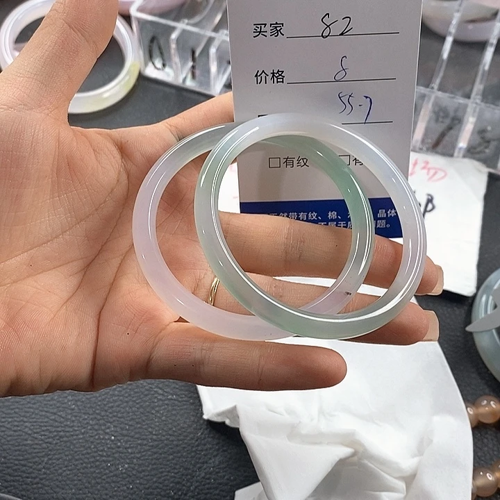 玛瑙/玉髓未镶嵌手镯82