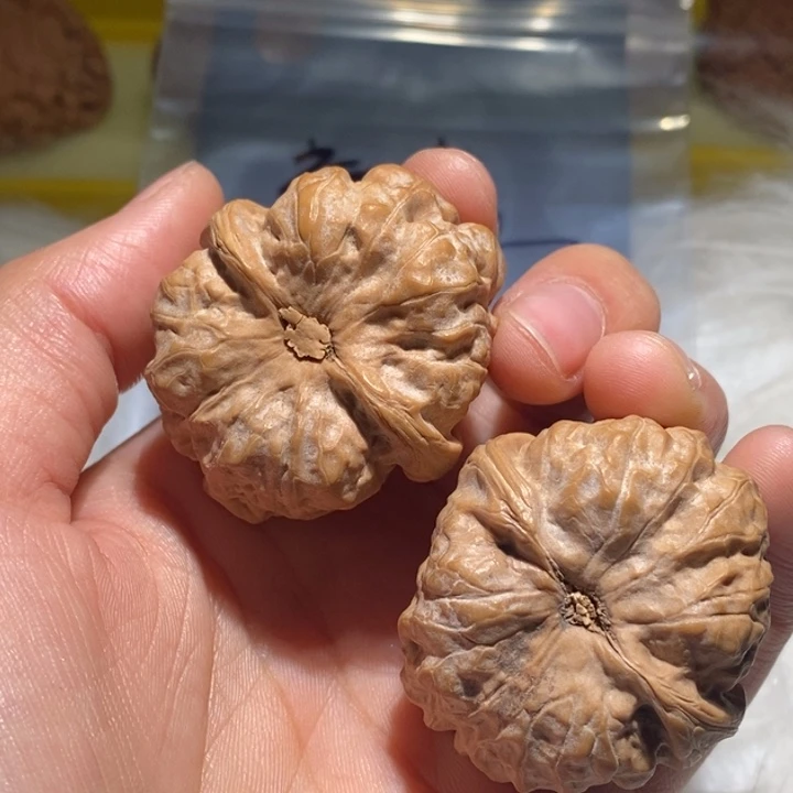 贪***）吊坠文玩核桃精品课程的教学