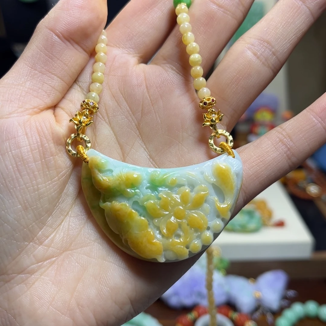 翡翠未镶嵌颈饰天然翡翠