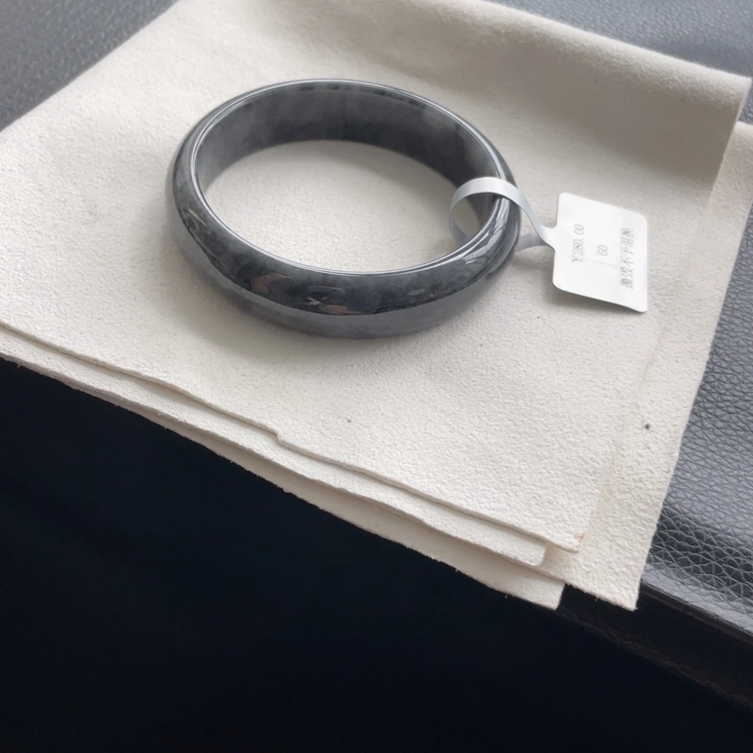 翡翠未镶嵌手镯纹60