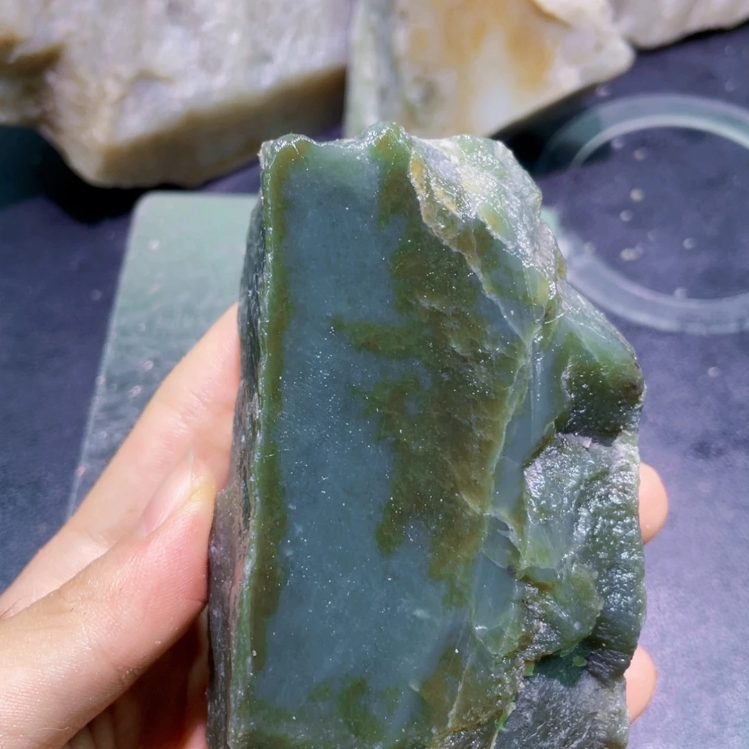 未镶嵌和田玉珠宝半成品