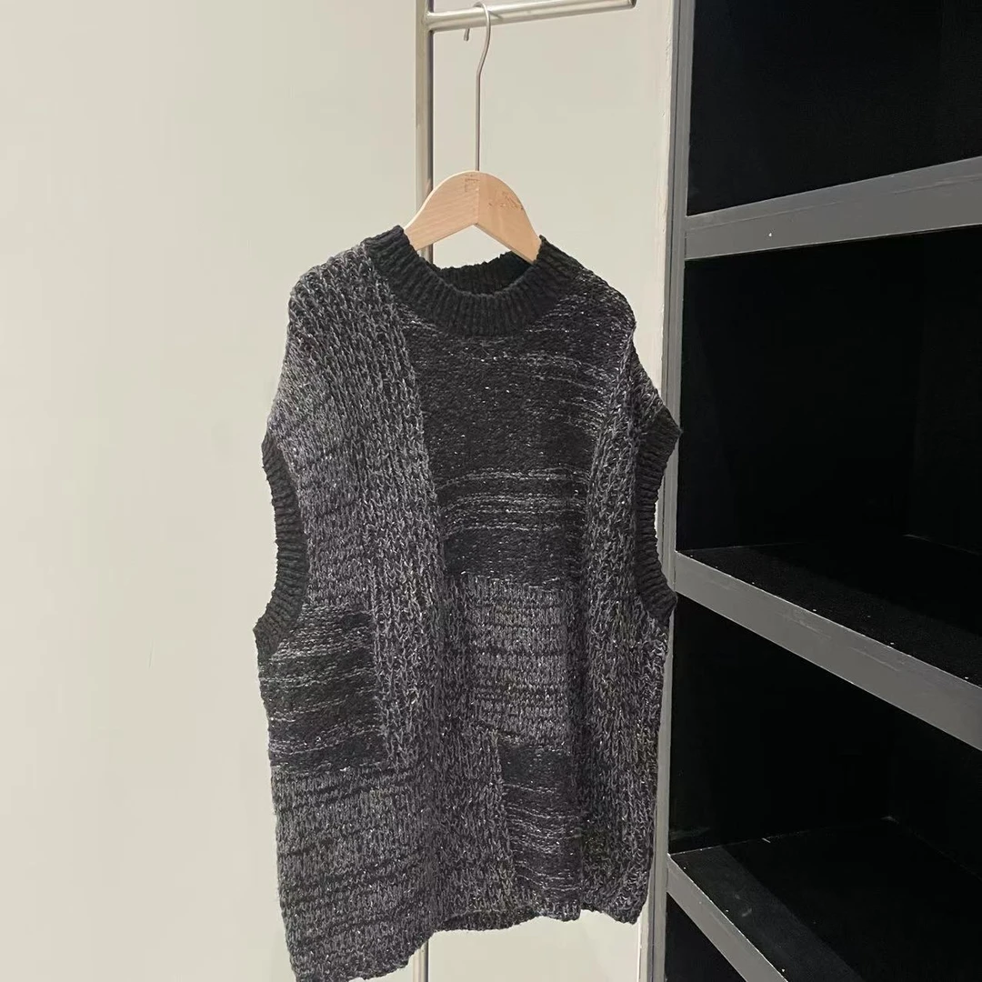 秋冬男童女童毛衣背心黑色 1116宸系