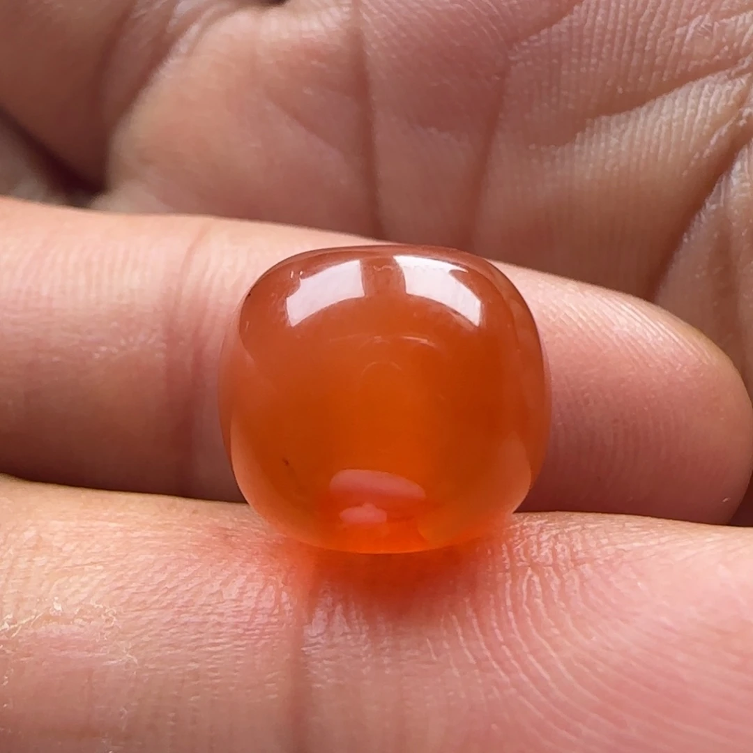 南红玛瑙老型11.5×10沙点未镶嵌