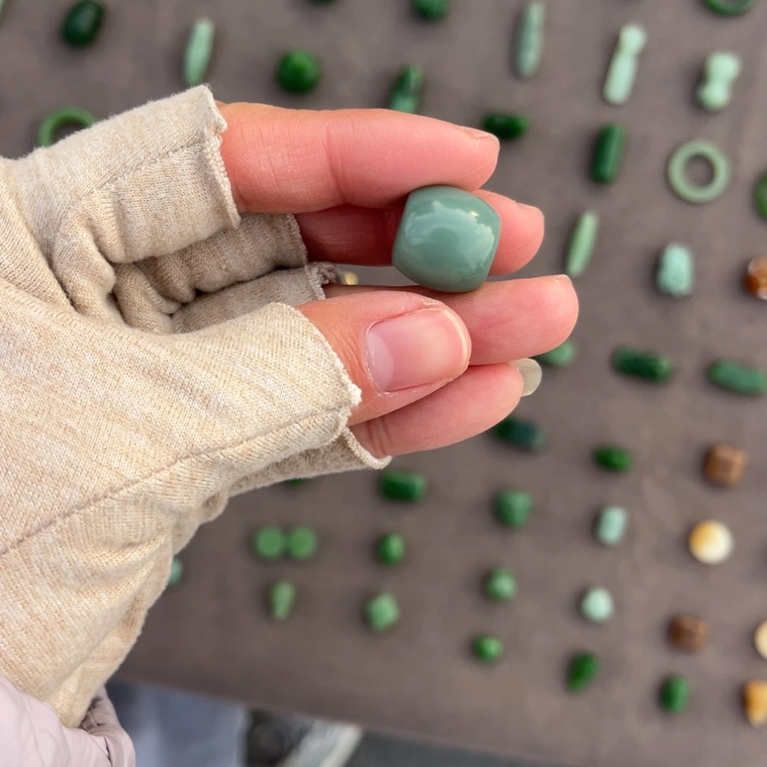 和田玉（碧玉）未镶嵌颈饰