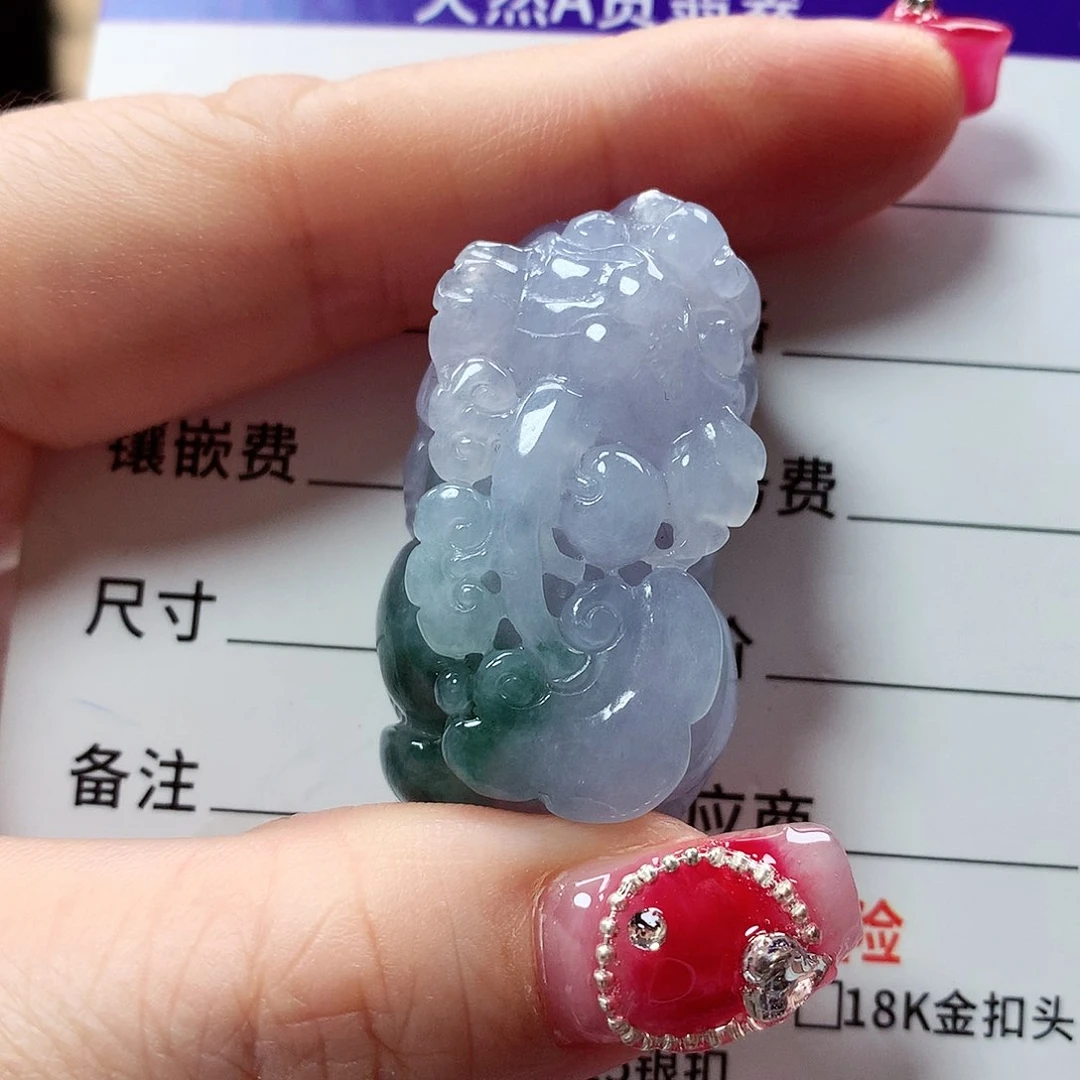 翡翠颈饰未镶嵌金*怡貔貅