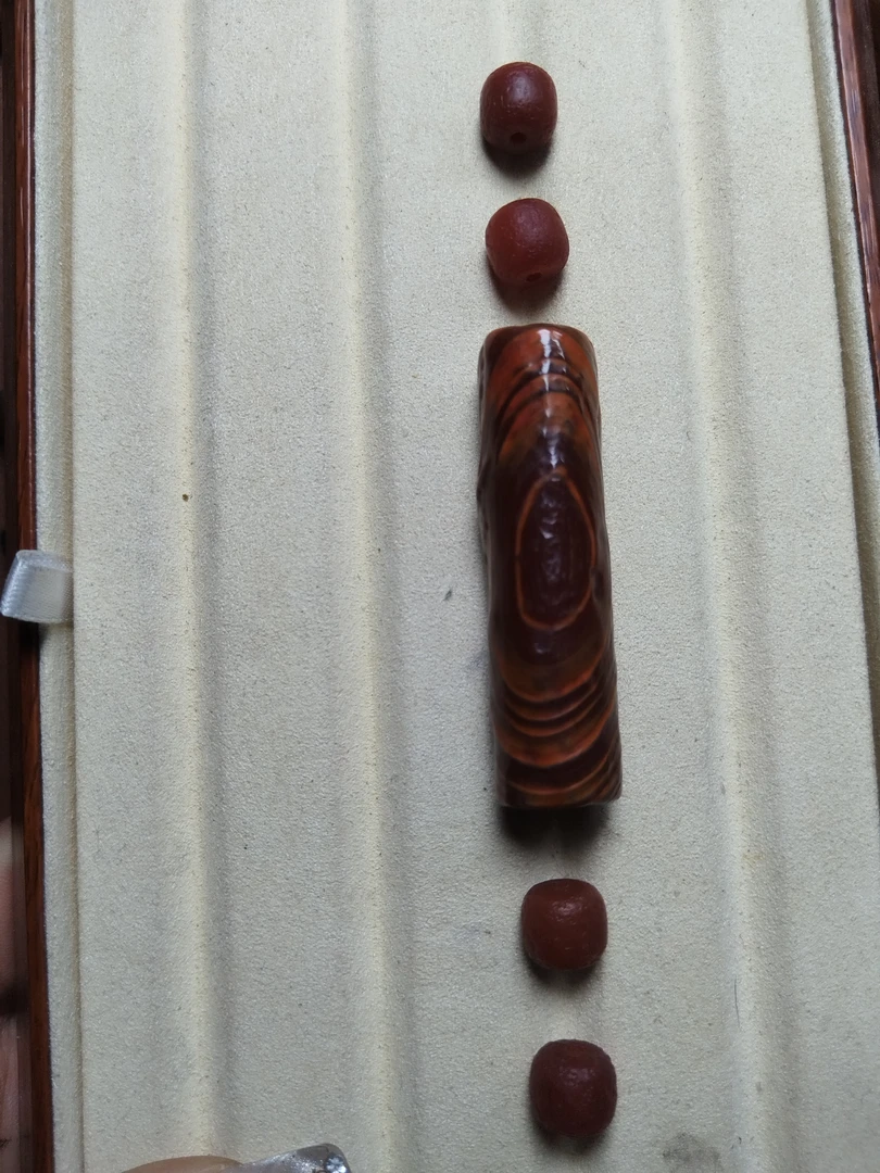 天然玛瑙玉石，佛光普照