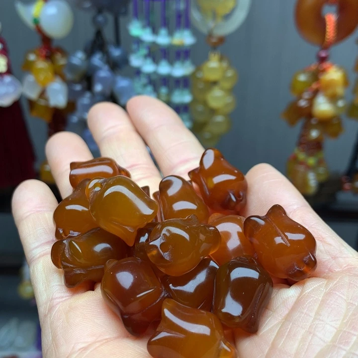 玛瑙/玉髓玛瑙玉髓小配饰未镶嵌