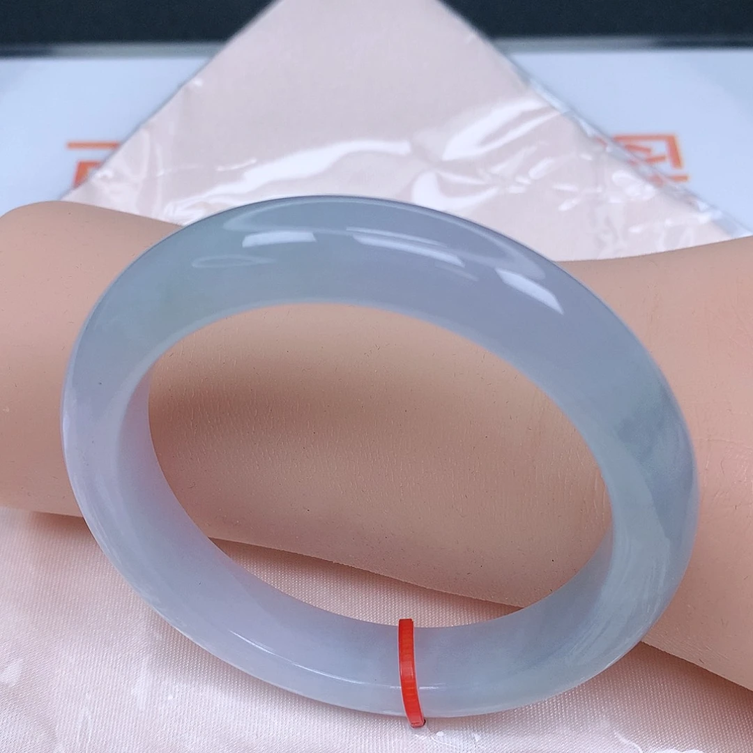 【闪购商品】未镶嵌手镯翡翠，57