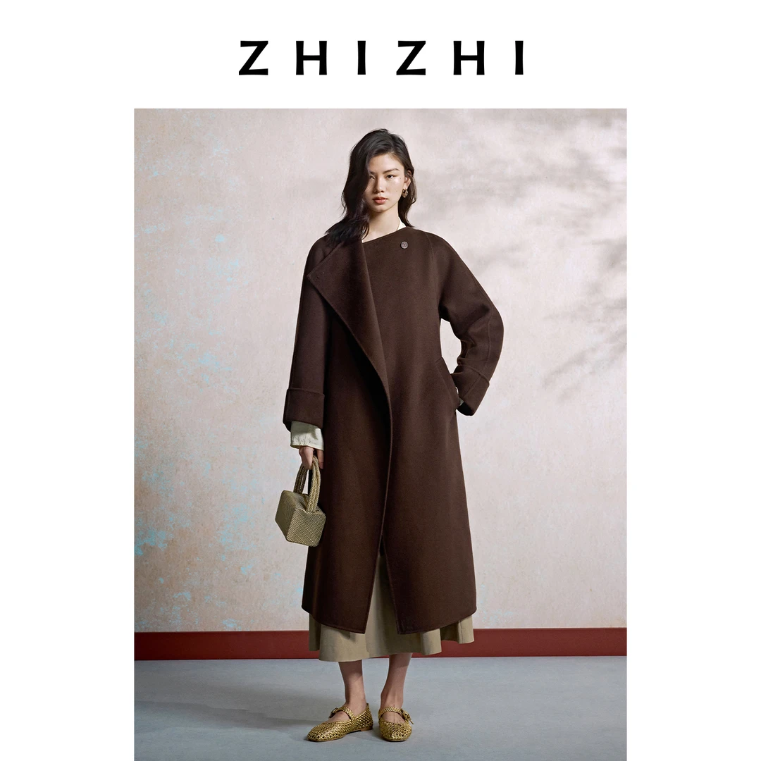 致知 月下饮  长款毛呢插肩袖大衣直型剪裁多穿式领型ZZ2EAWWW017