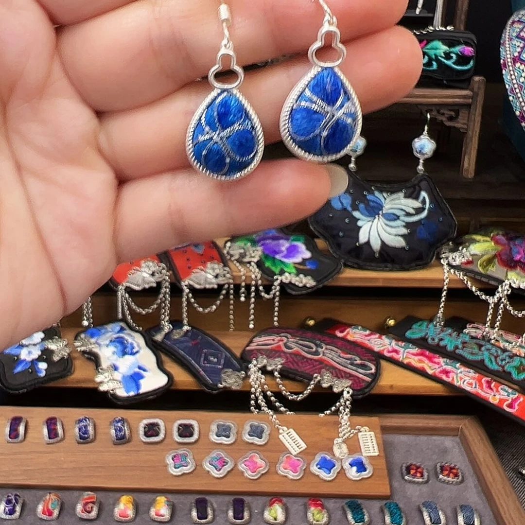 织绣手工刺绣工艺品