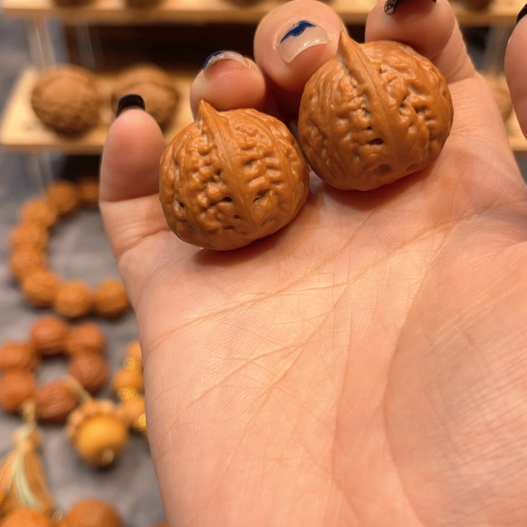 桃核把件小皮球手捻