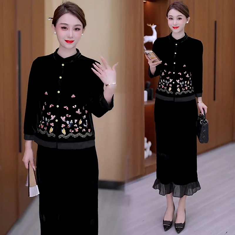 时尚套装裙女2025秋季新款洋气显瘦丝绒短款上衣半身裙气质两件套