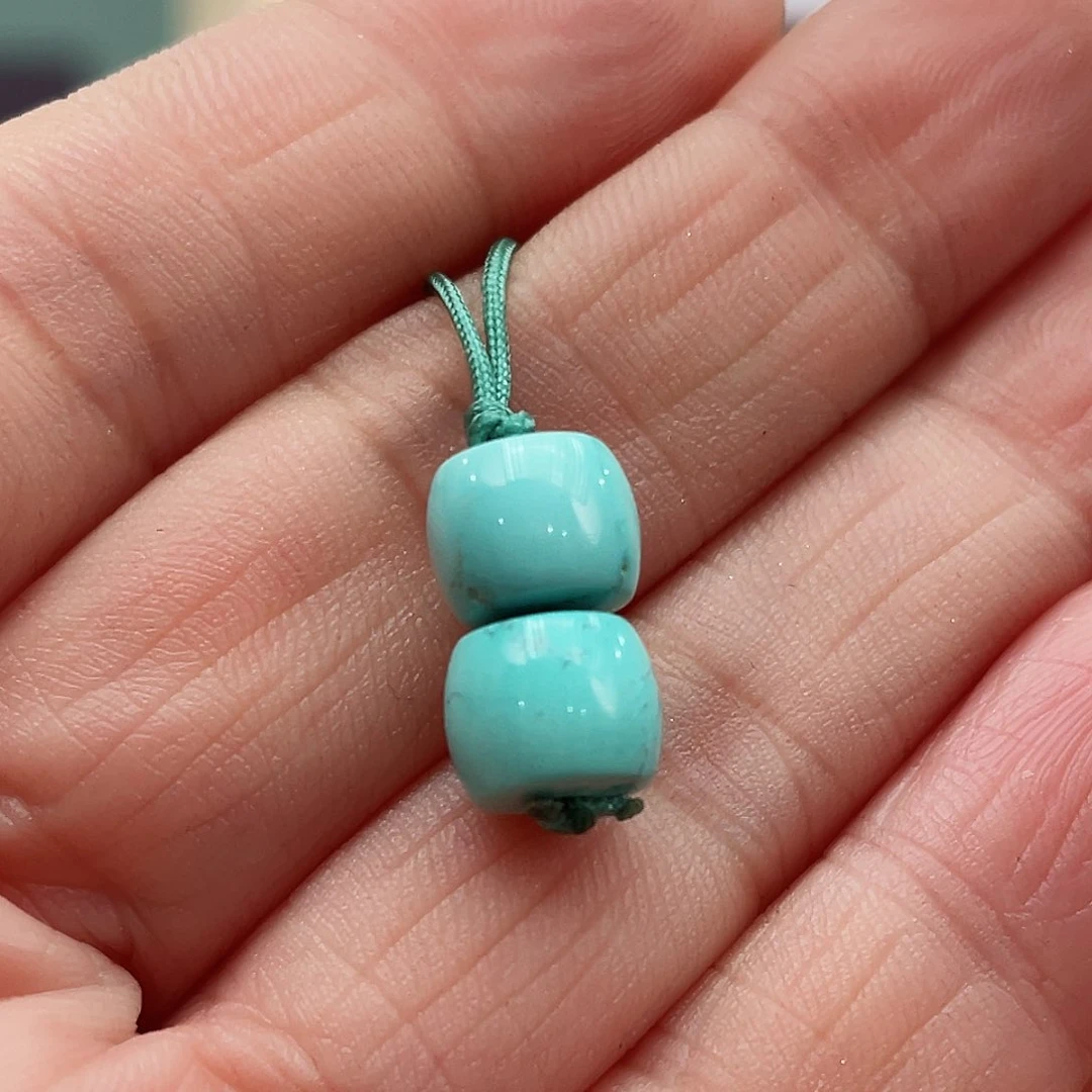 绿松石颈饰未镶嵌