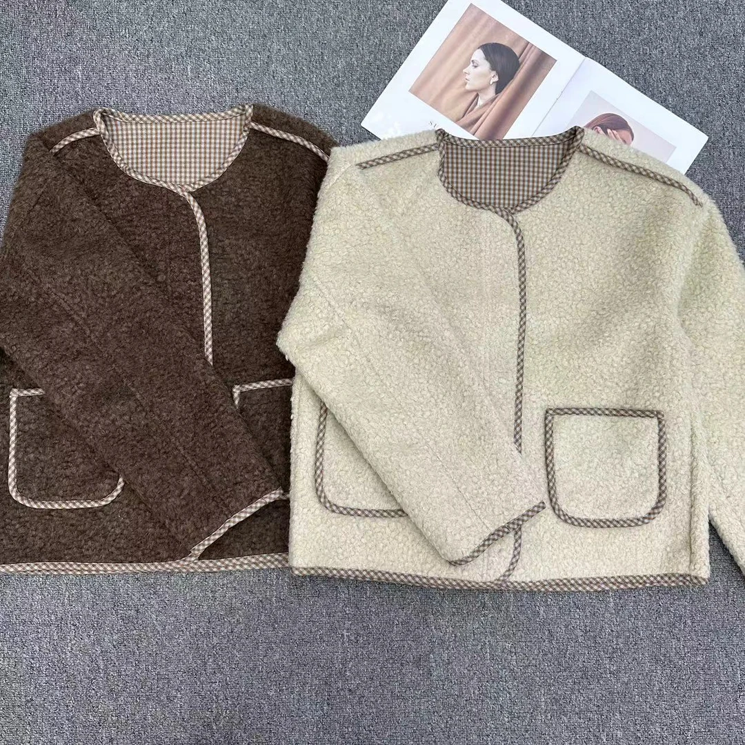 【周周家】6574濮院秋季羊毛外套女士休闲时尚街头风