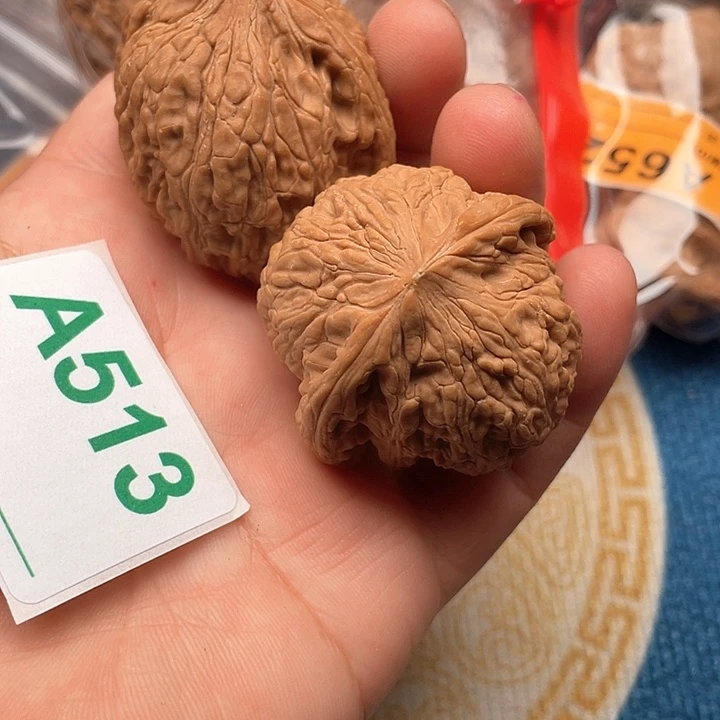 把件文玩核桃核桃