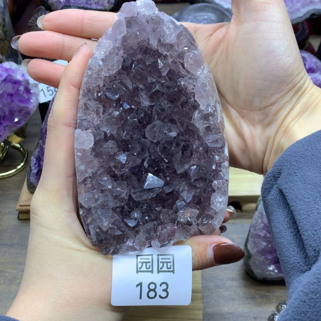 紫晶大型摆件（非配饰）未镶嵌