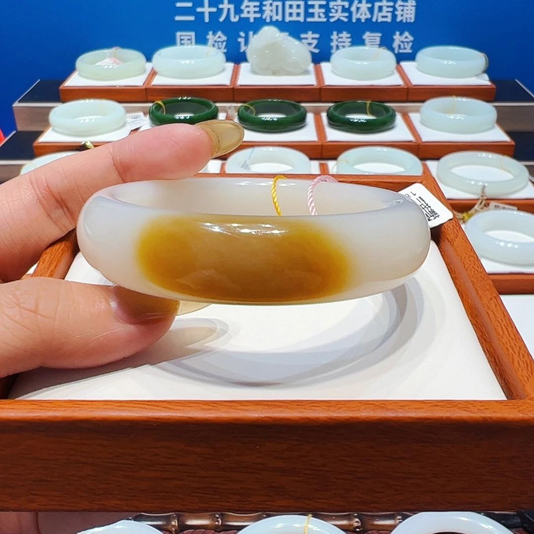 和田玉未镶嵌手镯蜜糖5354