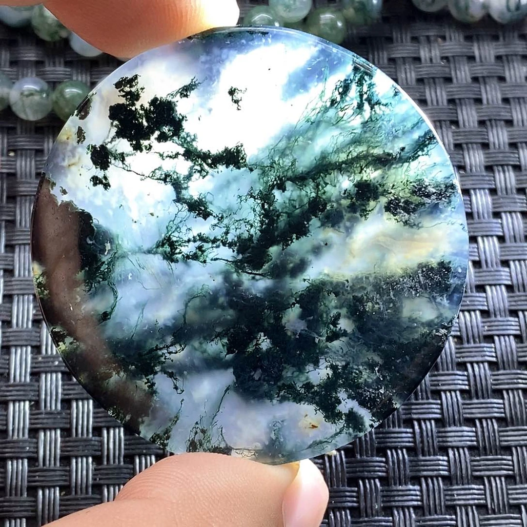 未镶嵌颈饰玛瑙/玉髓南**辕