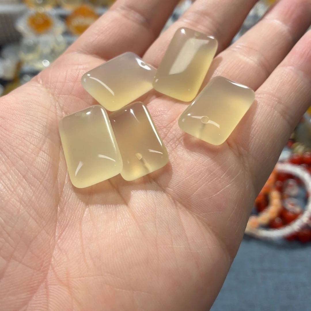 玛瑙/玉髓未镶嵌吊坠(不含链)