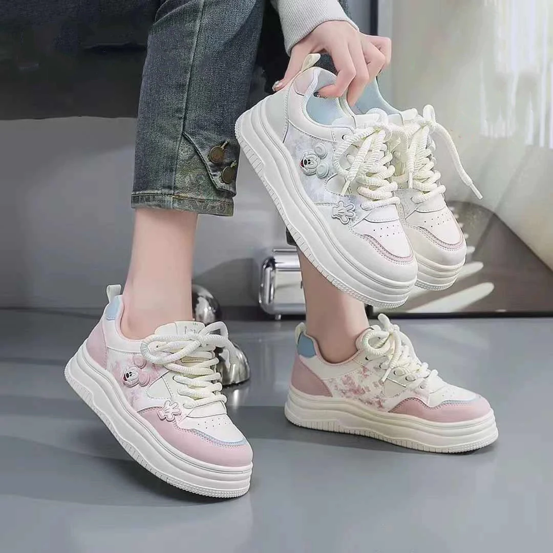 研一家BW131休闲小白鞋女