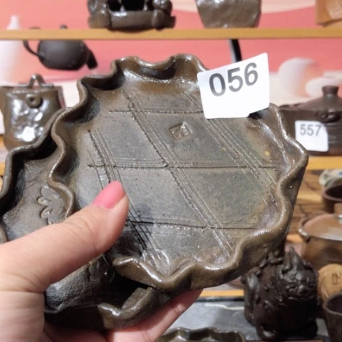 木有一点点的小姐姐