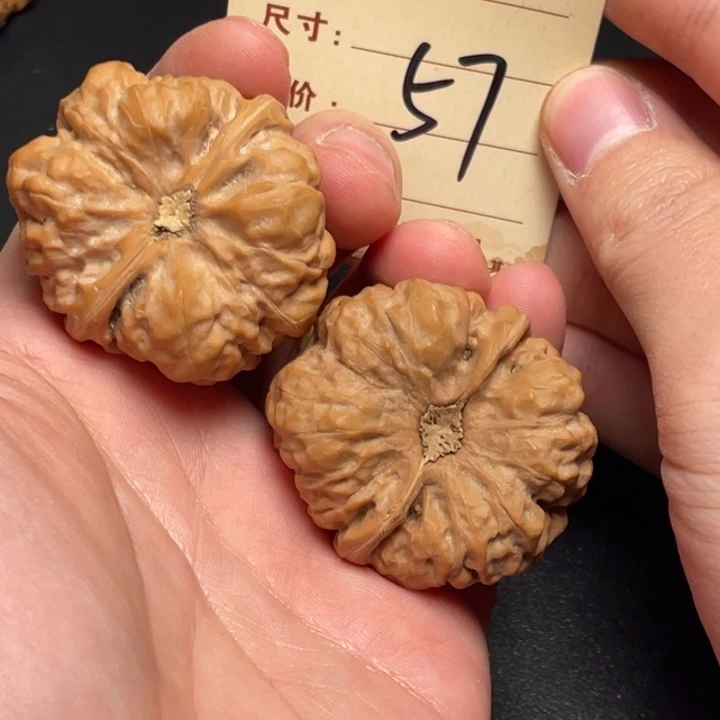 文玩核桃把件蛙蛙41尺白茬57