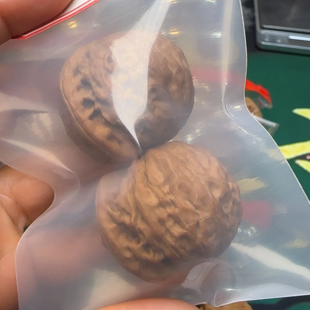 *****文玩核桃吊坠40➕铁锤