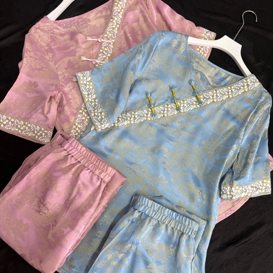 0303-常熟新中式夏季新款‌碎花气质百搭休闲V领显瘦中国风套装