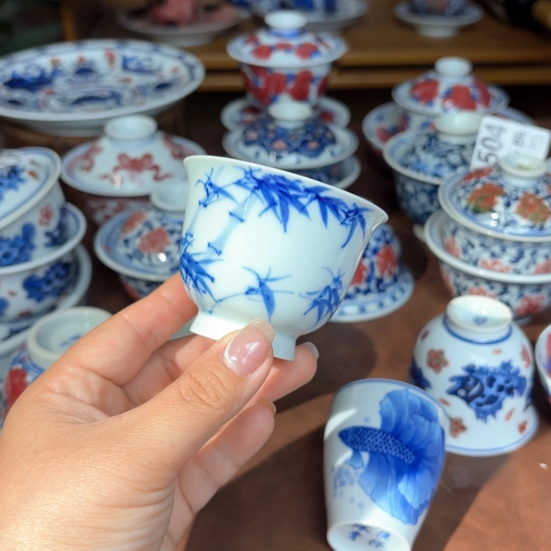 青花手绘竹子铃铛杯