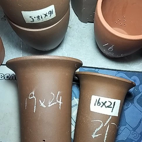 兰花盆两个紫砂花盆花泥