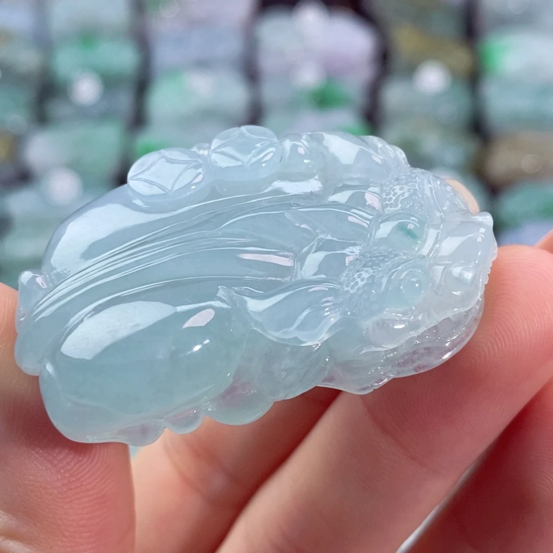 颈饰未镶嵌翡翠天然