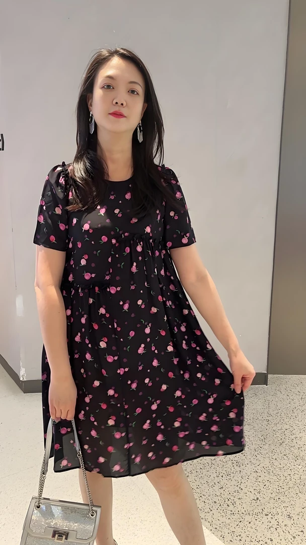 显瘦气质款印花桑蚕丝2025夏装真丝连衣裙LL2022821B