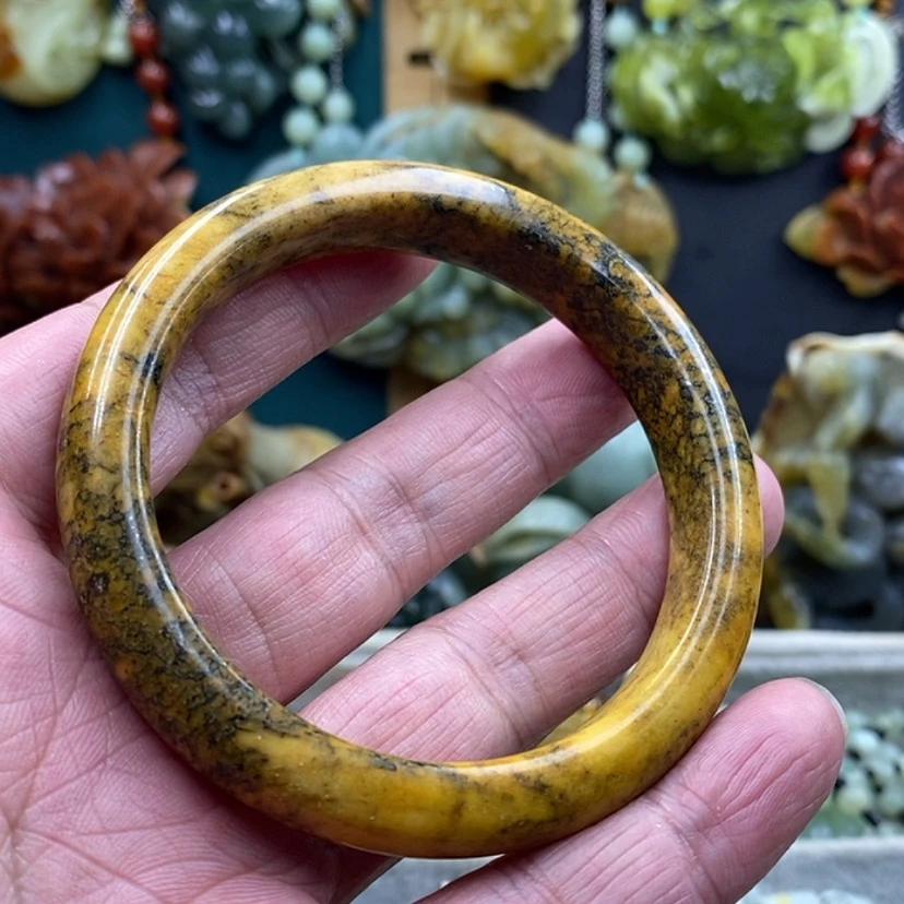 【闪购商品】未镶嵌岫玉手镯61