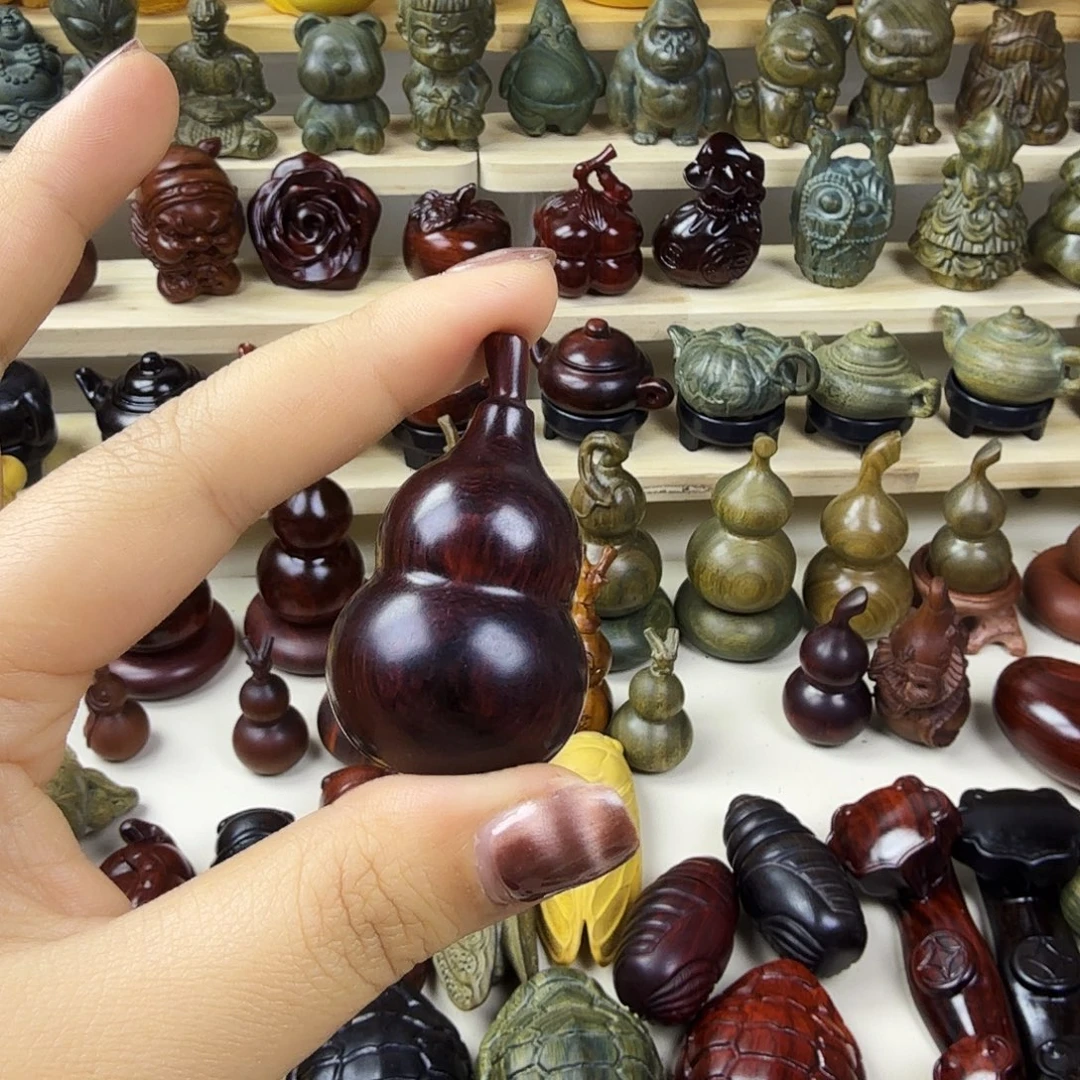 皮***.木        小葫芦一个