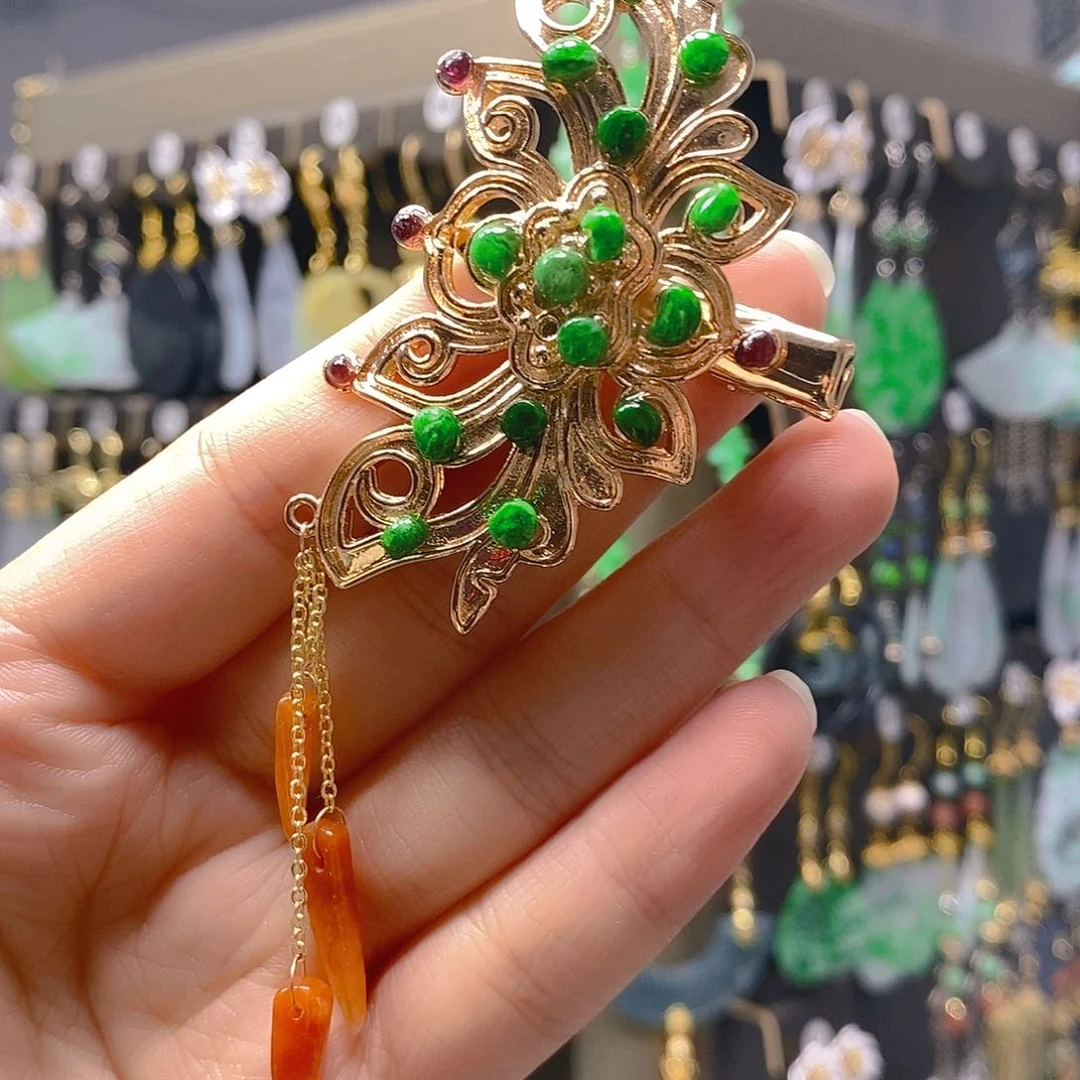 未镶嵌翡翠耳饰翡翠