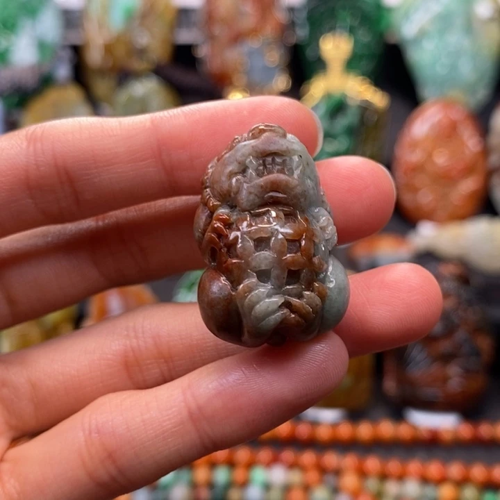 翡翠未镶嵌颈饰缅甸天然翡翠A货