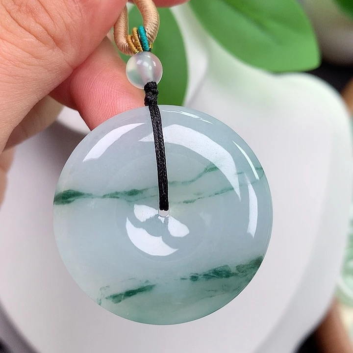 翡翠未镶嵌颈饰平安扣 36.3x6.0mm