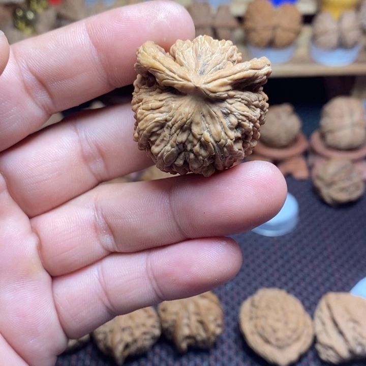 废***墟把件文玩核桃文玩