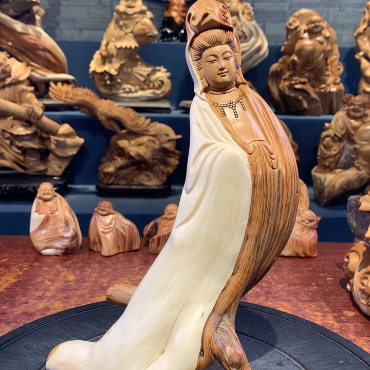 柏木（崖柏）根雕摆件