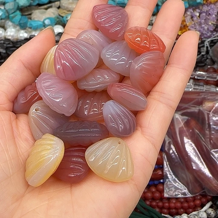 玛瑙/玉髓合金珠宝半成品盐源玛瑙贝17mm2颗混发不挑