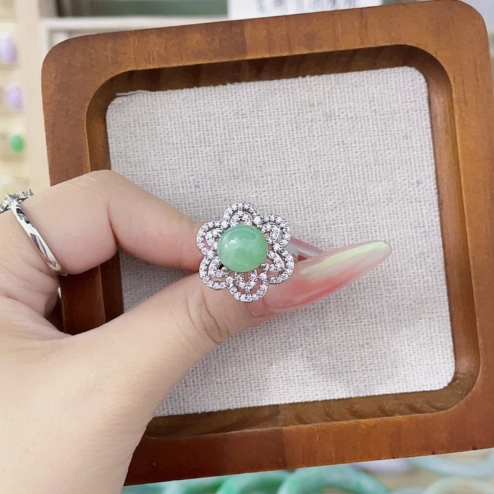 翡翠未镶嵌颈饰天然翡翠Ａ货