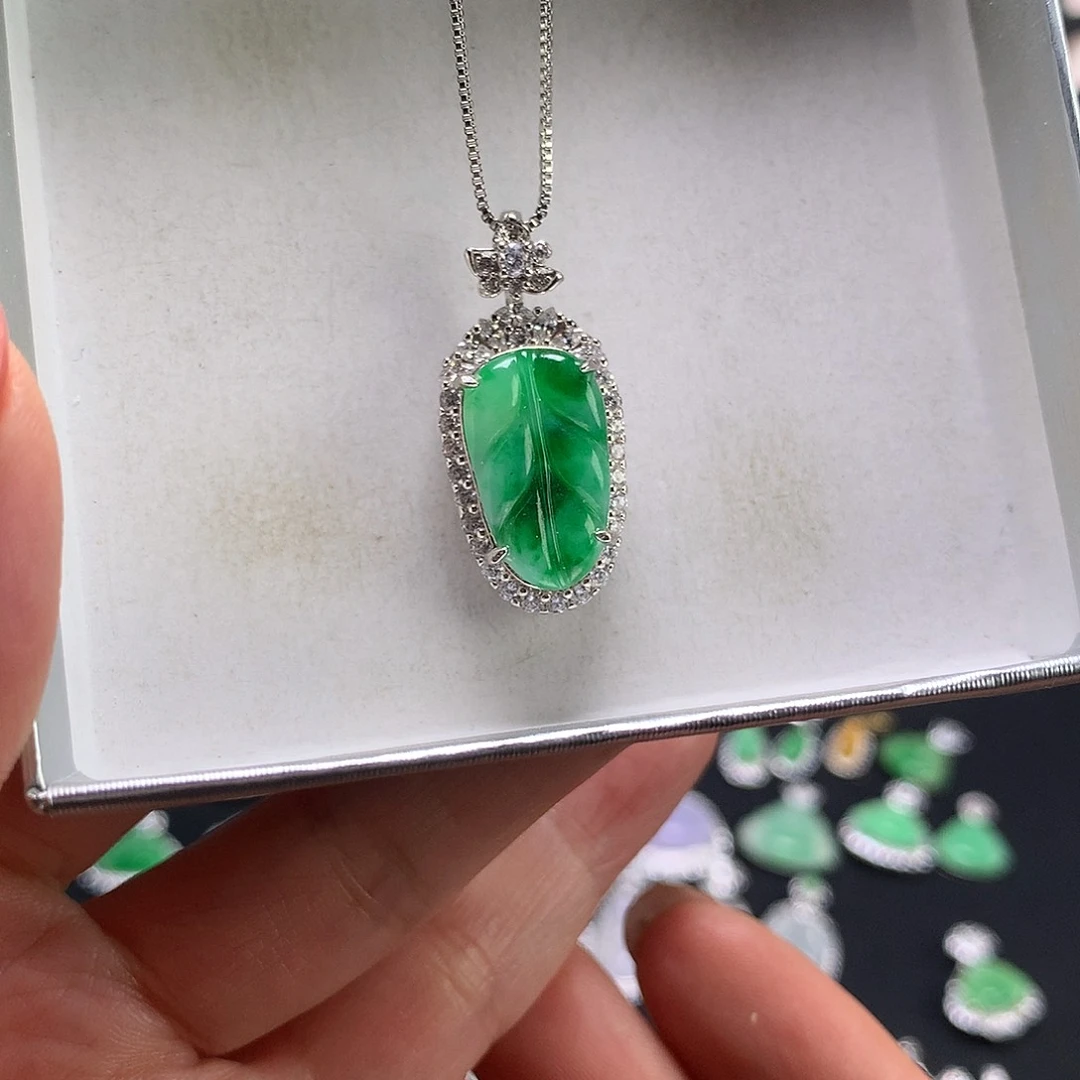 颈饰银S925镶嵌翡翠11114111