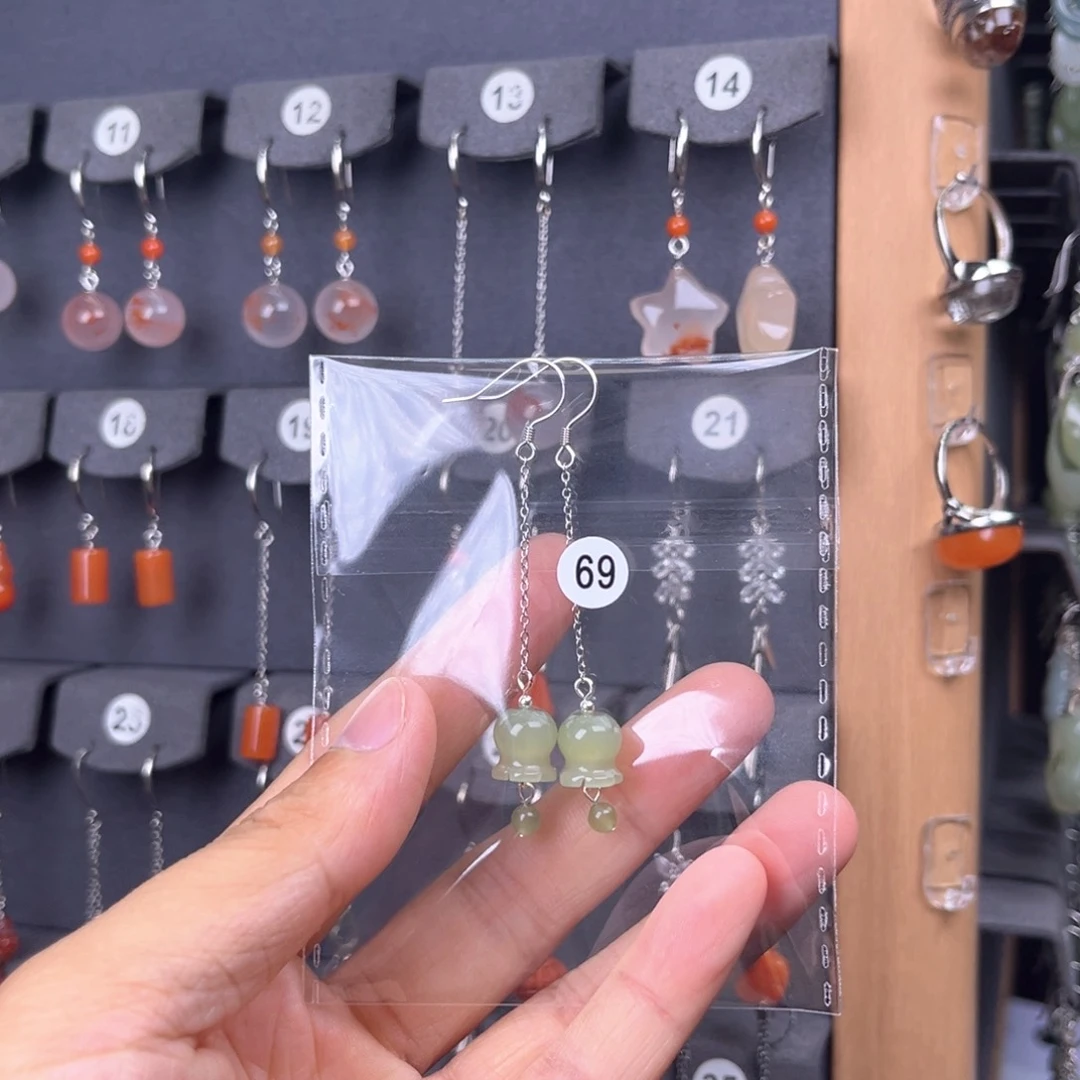 和田玉银S925镶嵌耳饰嫦****）