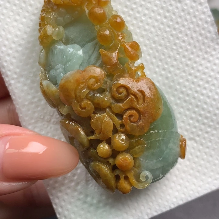 定制翡翠未镶嵌翡翠