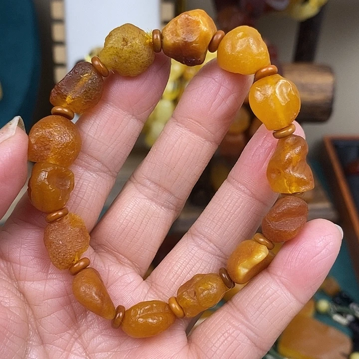 琥珀未镶嵌颈饰手串